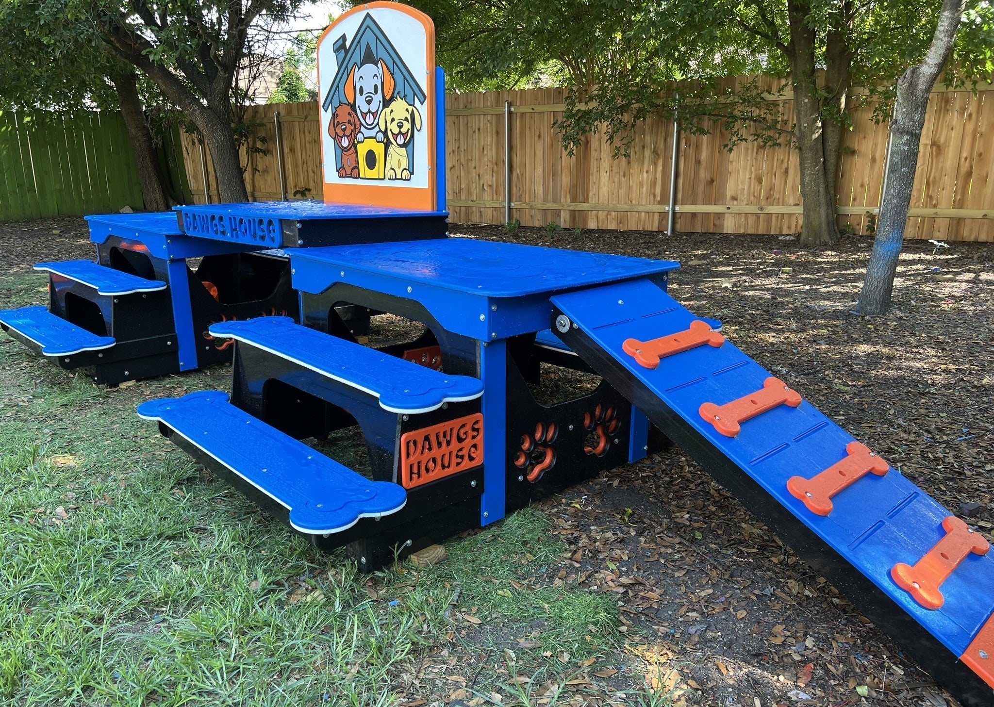 Puppy Scapes  Double platform & Bridge with your logo - HDPE