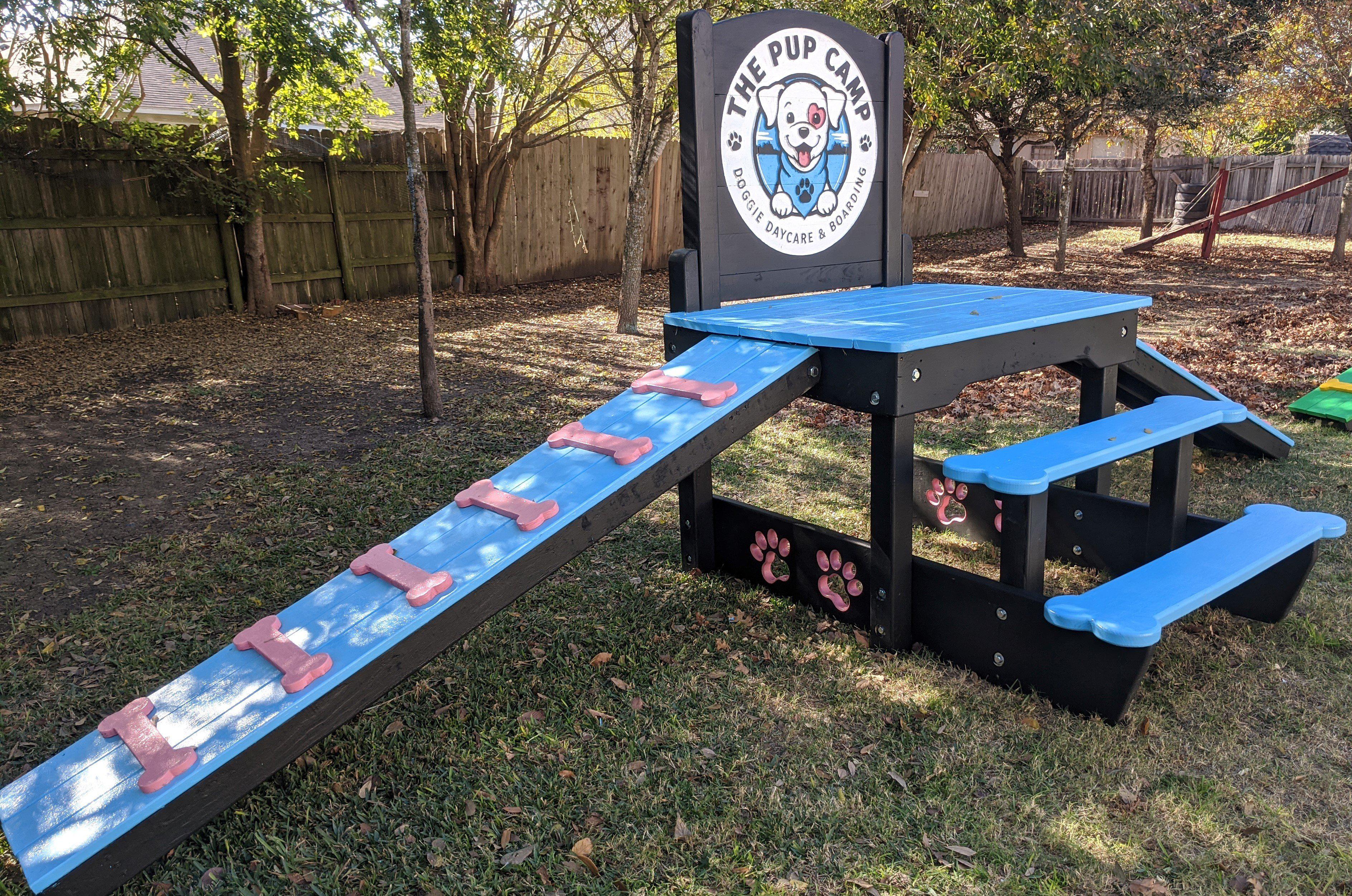 Puppy Scapes Double Ramp w/ Your Logo