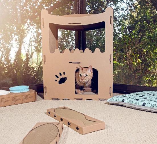 Petique Feline Penthouse Cat House