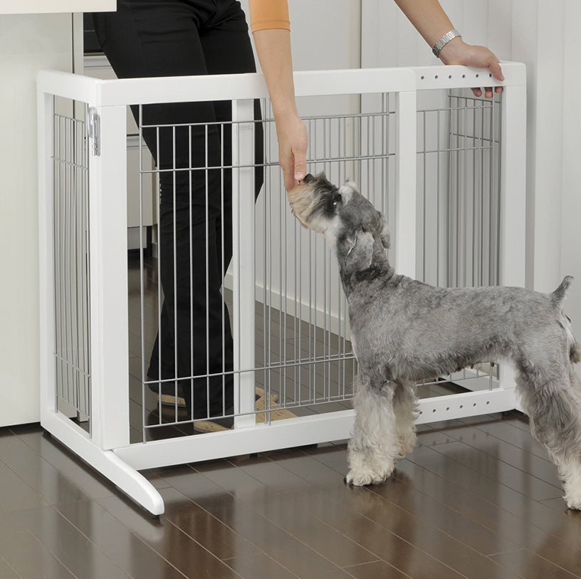 Richell Freestanding Pet Gate